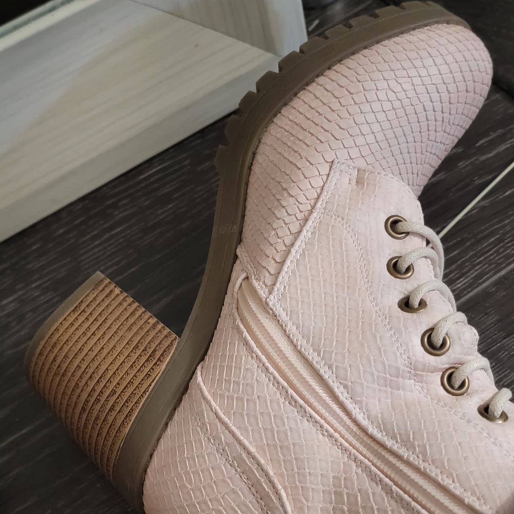 Booties - Picture 5 of 5